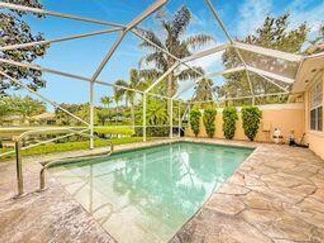 8023 Montserrat Place, Wellington, FL 33414
