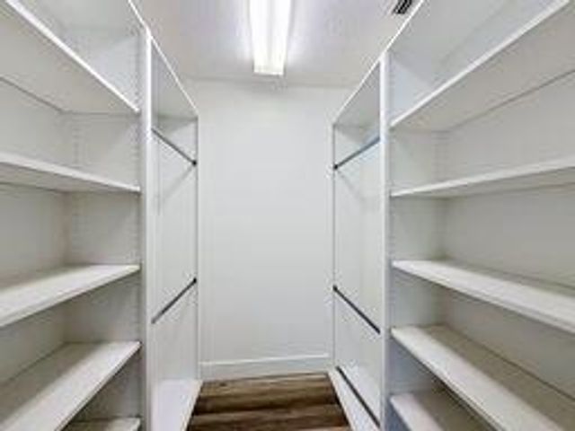 8023 Montserrat Place, Wellington, FL 33414