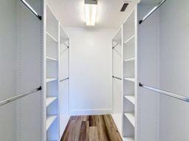 8023 Montserrat Place, Wellington, FL 33414