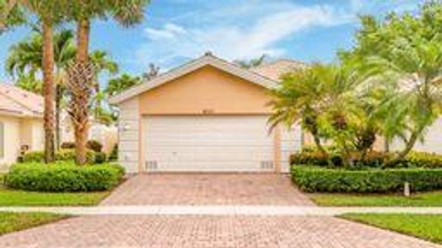 8023 Montserrat Place, Wellington, FL 33414