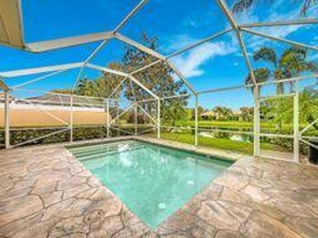 8023 Montserrat Place, Wellington, FL 33414