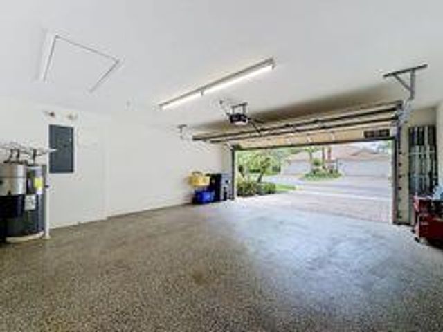 8023 Montserrat Place, Wellington, FL 33414