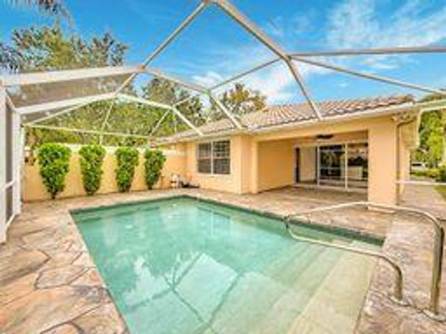 8023 Montserrat Place, Wellington, FL 33414