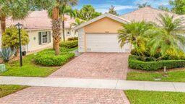 8023 Montserrat Place, Wellington, FL 33414