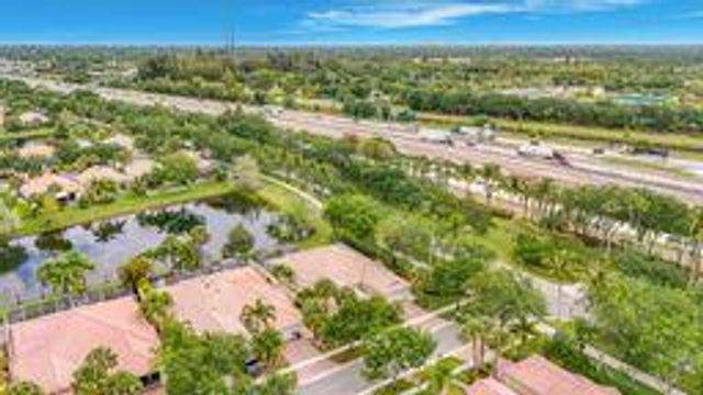 8023 Montserrat Place, Wellington, FL 33414