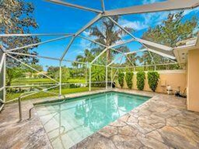 8023 Montserrat Place, Wellington, FL 33414