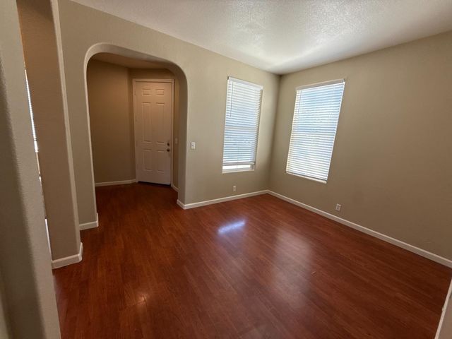 2475 Independence Trl, Plumas Lake, CA 95961