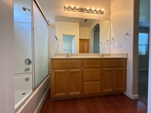 2475 Independence Trl, Plumas Lake, CA 95961