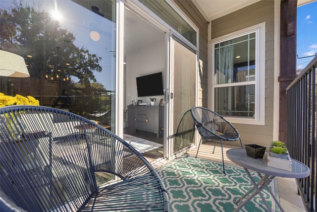 312 N Henderson Avenue 1, Dallas, TX 75214