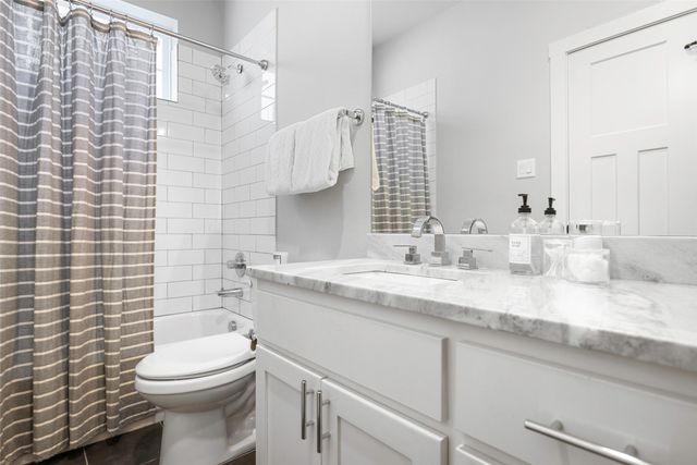 312 N Henderson Avenue 1, Dallas, TX 75214