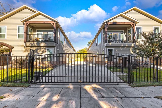 312 N Henderson Avenue 1, Dallas, TX 75214