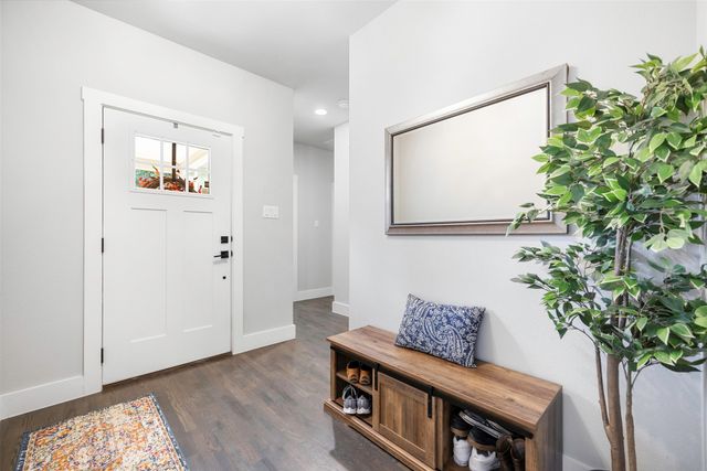 312 N Henderson Avenue 1, Dallas, TX 75214