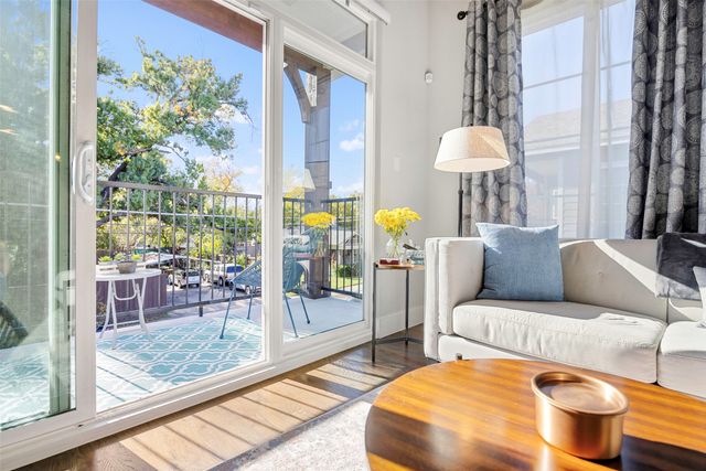 312 N Henderson Avenue 1, Dallas, TX 75214