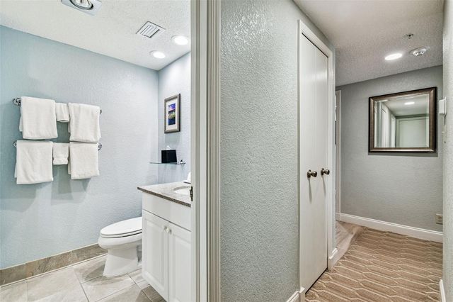 36750 US HIGHWAY 19 N 09209, Palm Harbor, FL 34684