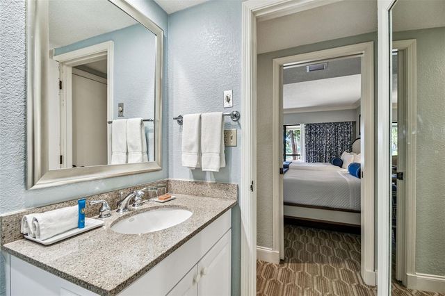 36750 US HIGHWAY 19 N 09209, Palm Harbor, FL 34684