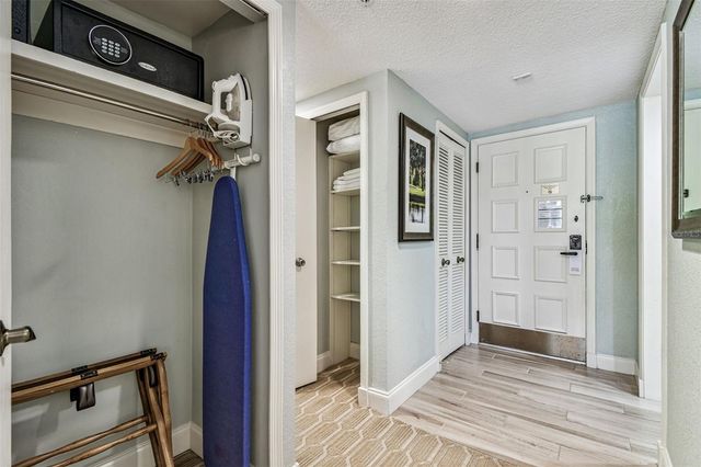 36750 US HIGHWAY 19 N 09209, Palm Harbor, FL 34684