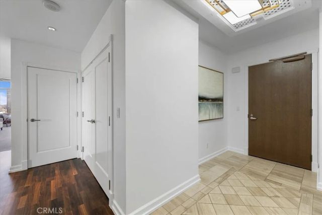 900 W Olympic, Los Angeles, CA 90015