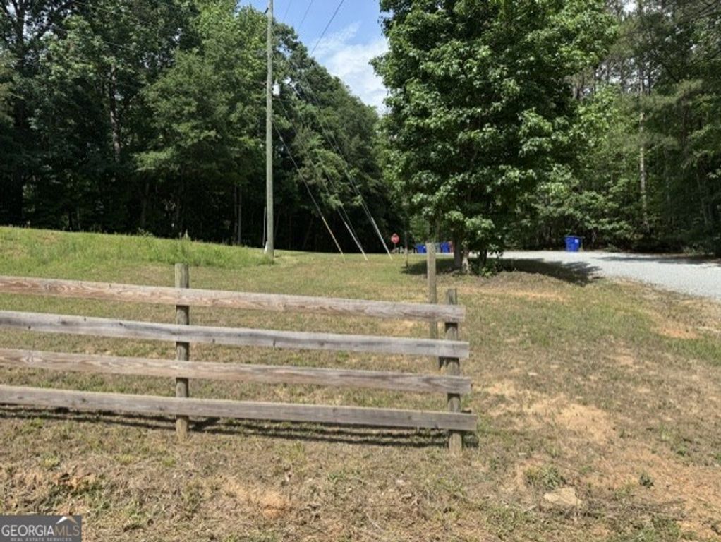 108 Sawtooth Place, Carnesville, GA 30521 — photo 2