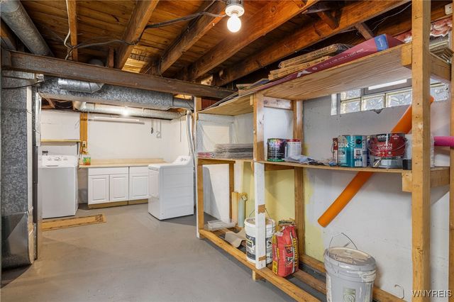 445 71st Street, Niagara Falls, NY 14304