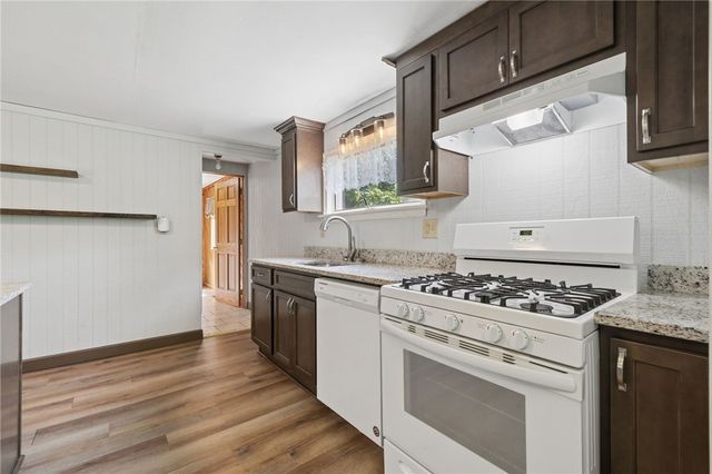 300 Millersdale Road, Hempfield Twp, PA 15601