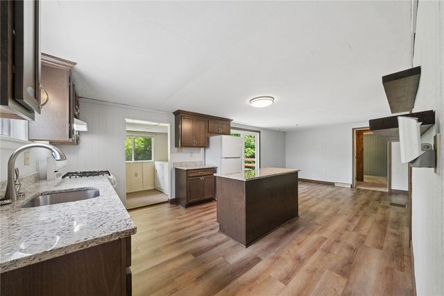 300 Millersdale Road, Hempfield Twp, PA 15601
