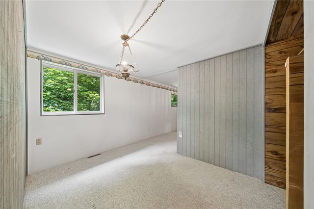 300 Millersdale Road, Hempfield Twp, PA 15601