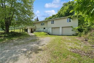 300 Millersdale Road, Hempfield Twp, PA 15601