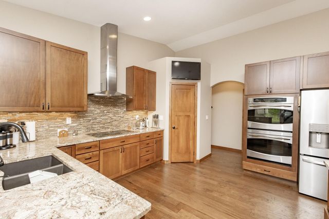 3814 22nd Avenue S, Moorhead, MN 56560
