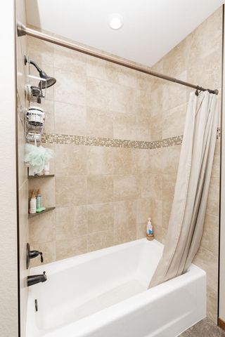3814 22nd Avenue S, Moorhead, MN 56560