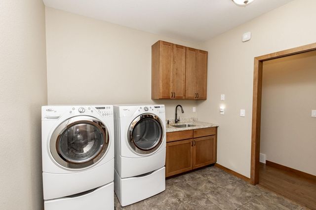 3814 22nd Avenue S, Moorhead, MN 56560
