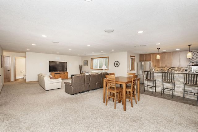3814 22nd Avenue S, Moorhead, MN 56560