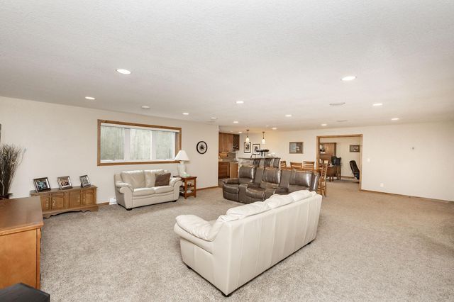 3814 22nd Avenue S, Moorhead, MN 56560