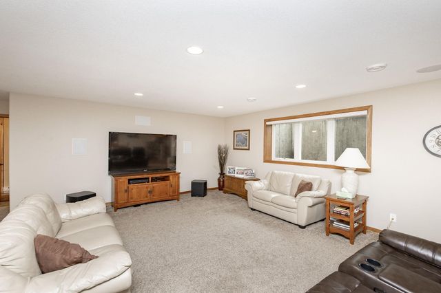 3814 22nd Avenue S, Moorhead, MN 56560