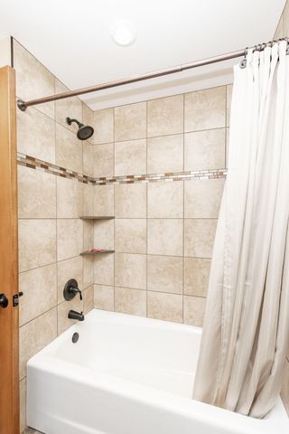 3814 22nd Avenue S, Moorhead, MN 56560