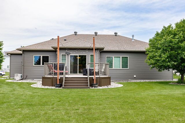 3814 22nd Avenue S, Moorhead, MN 56560