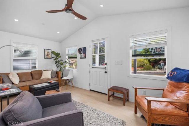 371 Park Ave, Laguna Beach, CA 92651