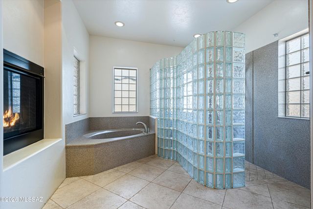12394 N Camino Del Plata, Tucson, AZ 85755