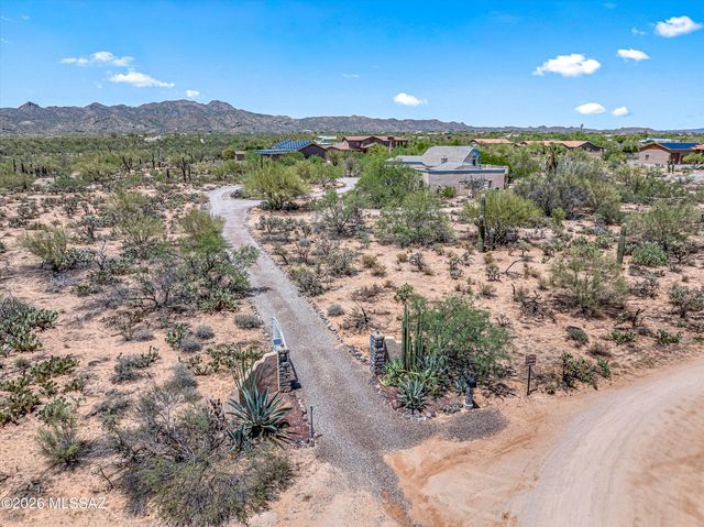 12394 N Camino Del Plata, Tucson, AZ 85755