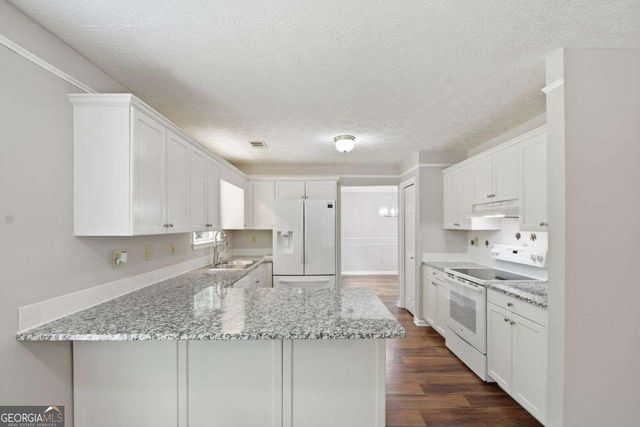 219 Scenic Drive, Mcdonough, GA 30252