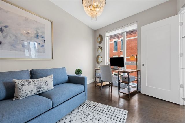 3725 Butler Street 304, Lawrenceville, PA 15201