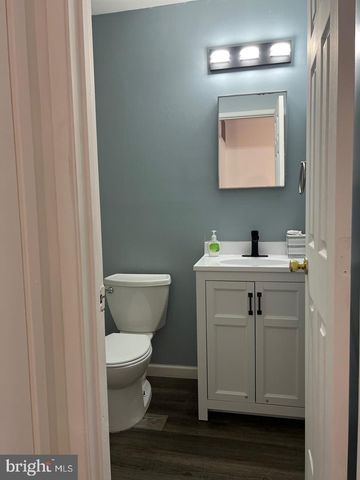 10216 RIDGELINE DR, Montgomery Village, MD 20886