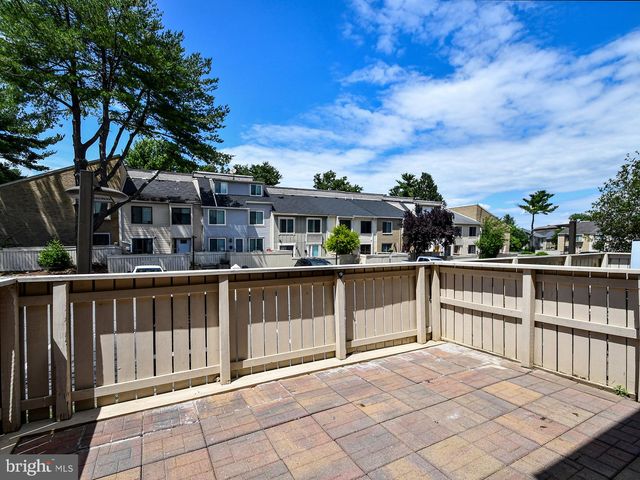 10216 RIDGELINE DR, Montgomery Village, MD 20886