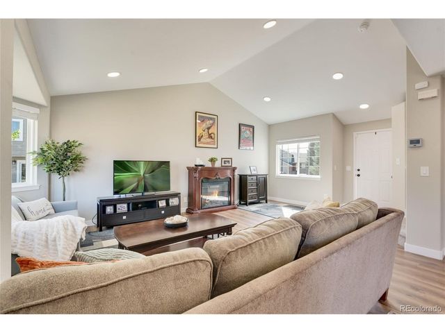 11016 Blackwolf Dr, Parker, CO 80138