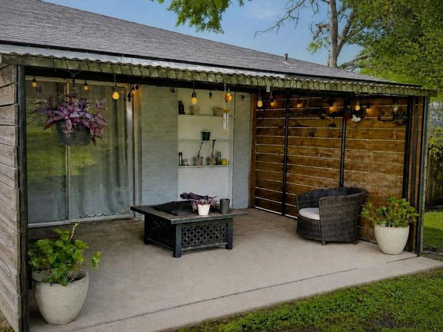215 N Mechanic Street, Bellville, TX 77418