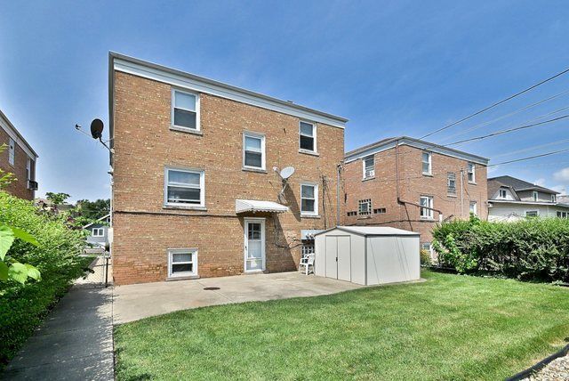 2013 N 73rd Avenue 1, Elmwood Park, IL 60707