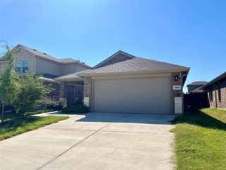 124 Greengate Drive, Boyd, TX 76023