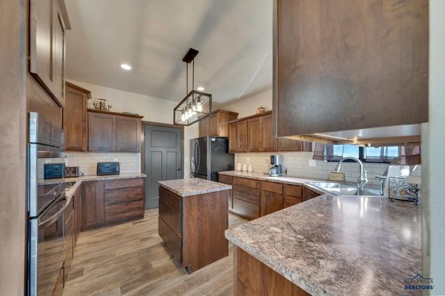 14109 TREASURE COACH RD, Piedmont, SD 57769