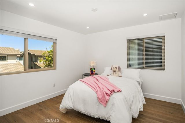 8 Moon Shadow 8, Irvine, CA 92603
