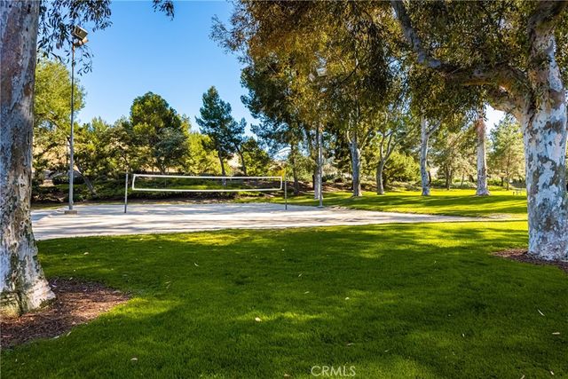 8 Moon Shadow 8, Irvine, CA 92603