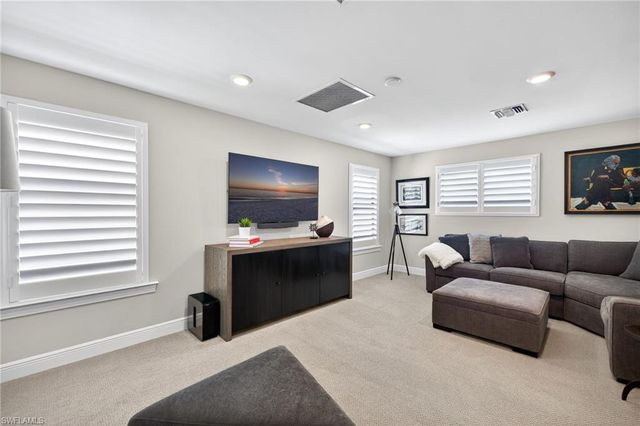 19257 Aqua Shore DR, Fort Myers, FL 33913